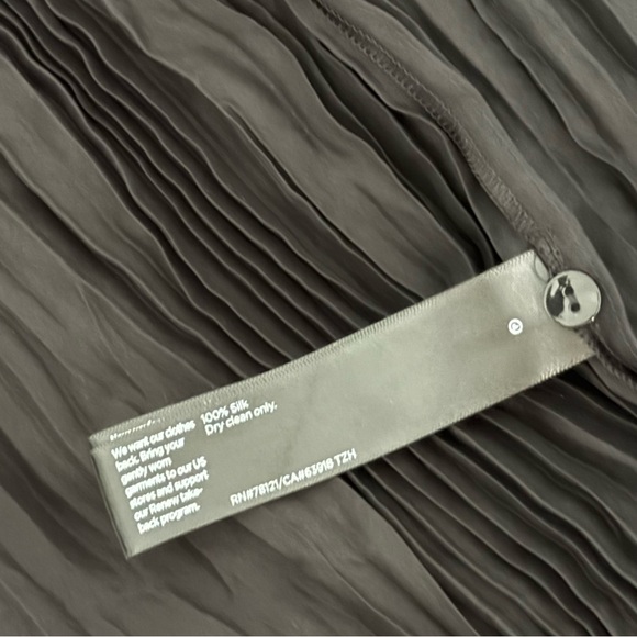 EILEEN FISHER Women’s Black Crushed Silk Jeweled Neck Tiered Dress Lagenlook L - Picture 7 of 8